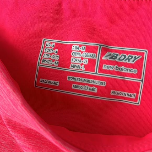 Hot pink crop workout leggings - Picture 3 of 3